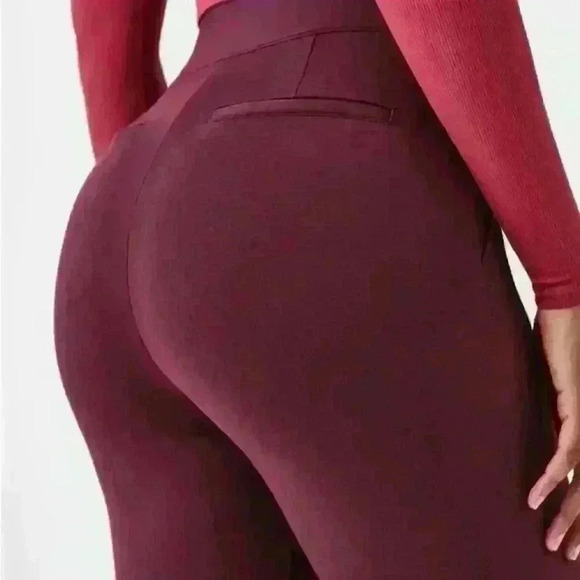 NWOT SPANXsmooth™ Ponte Kick Flare Pant 1X Petite - Chianti, Core Shaping - Picture 2 of 6